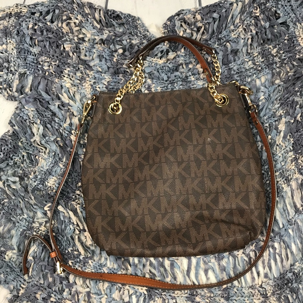 Michael Kors Jet Set Chain-handle Signature Bag